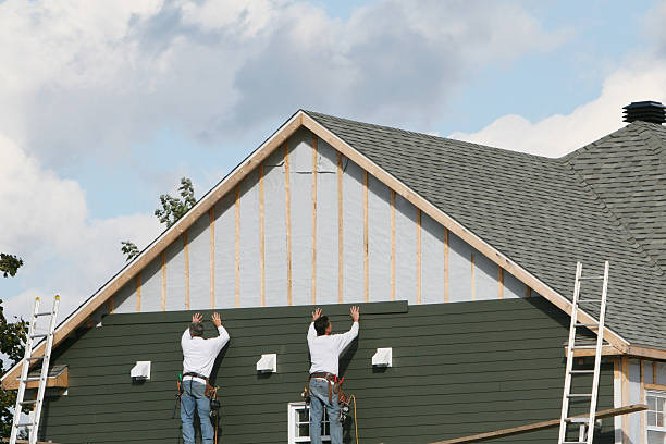 How To Choose The Right Materials for Your Siding Installation in 'Lochbuie, CO